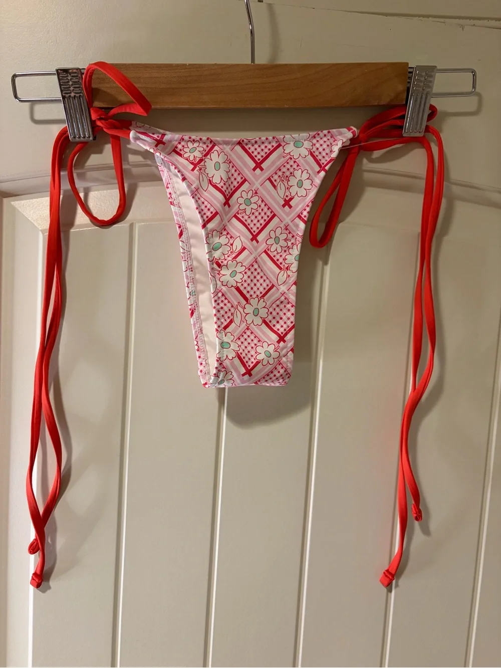NWT Frankie’s Bikinis Floral Pink & Red Tie-Side Skimpy Bikini Bottom